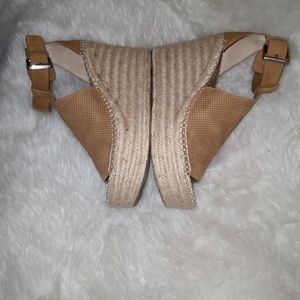 Marc Fisher S. 10M Boho Brown Espadrille Wedges